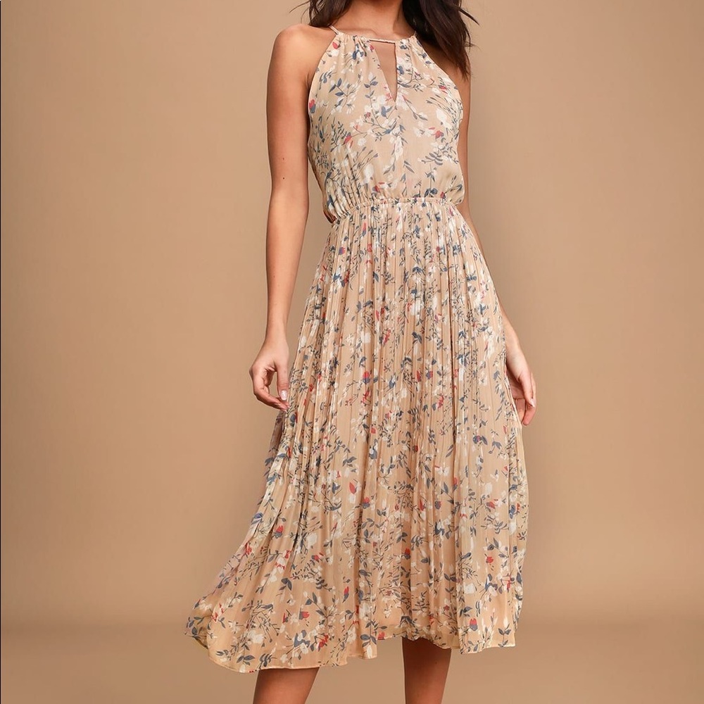 Lulu Beat of the Music Beige Floral Dress